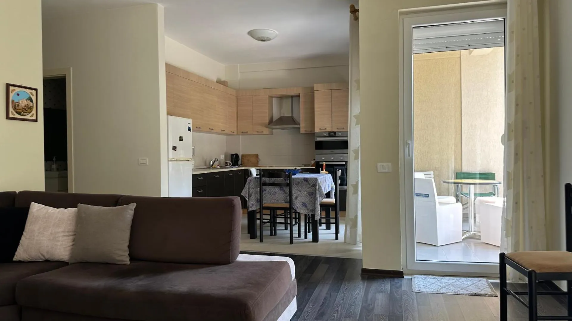Vila Neziri Durres Albania