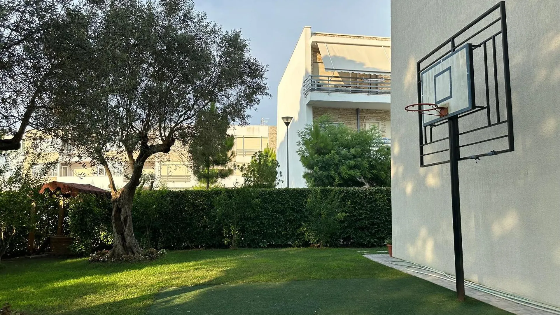 Vila Neziri Durres Villa